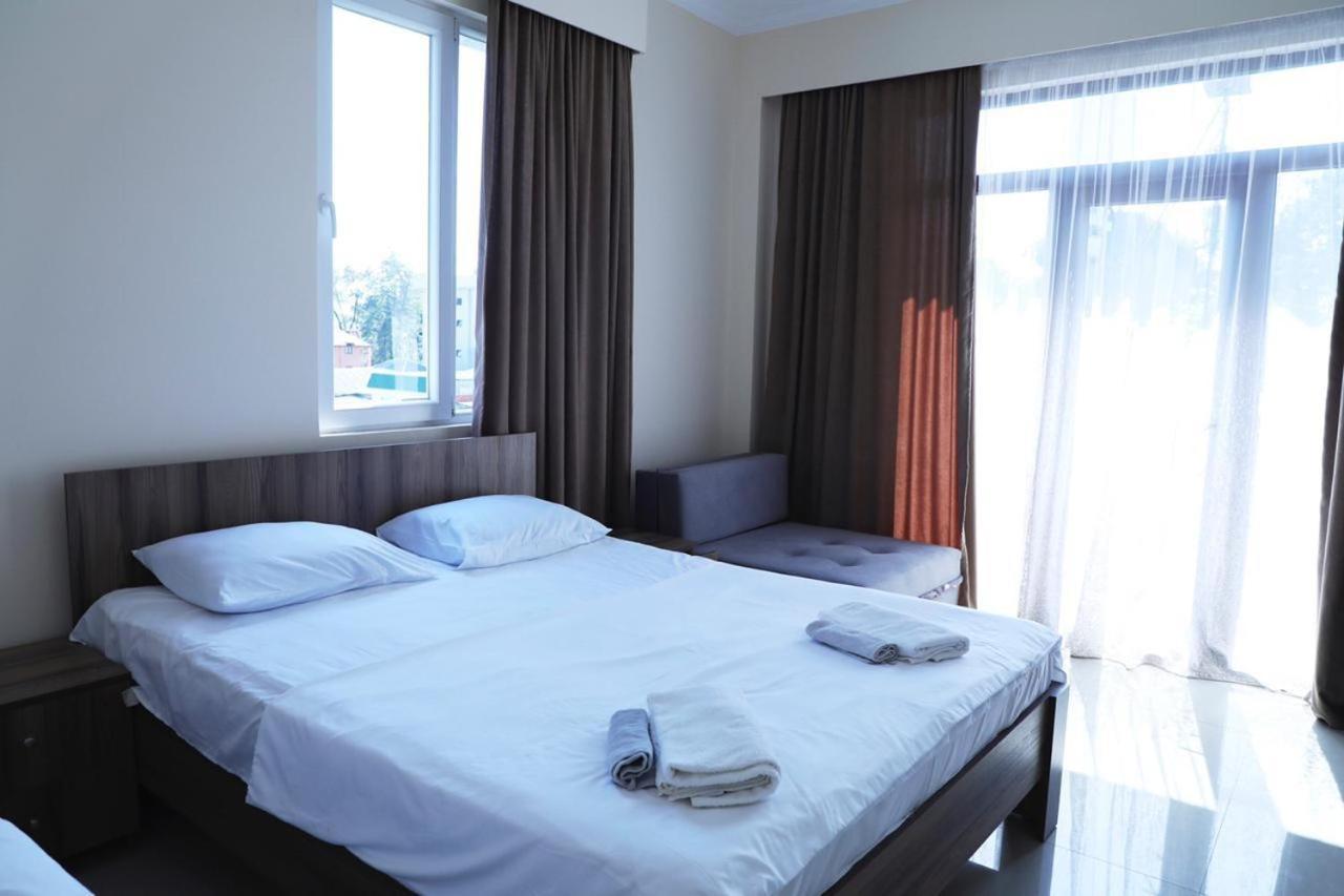 Hotel Estonia Two Kobuleti Eksteriør bilde